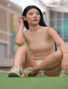 《和前辈夫妇的交换》
